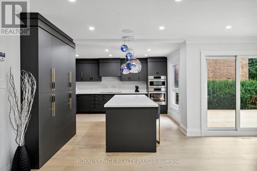 4344 Dallas Court, Mississauga, ON - Indoor Photo Showing Kitchen