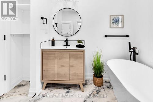 167 Sellers Avenue, Toronto, ON - Indoor Photo Showing Bathroom