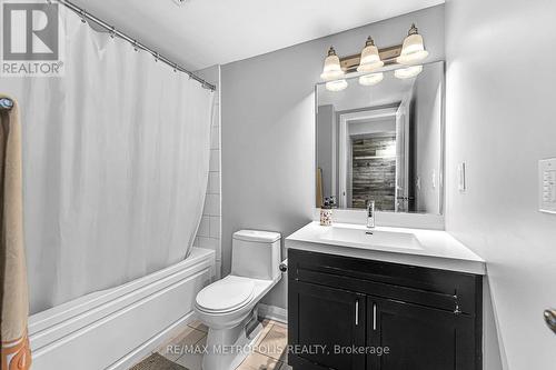 155 Stanley Greene Boulevard, Toronto, ON - Indoor Photo Showing Bathroom