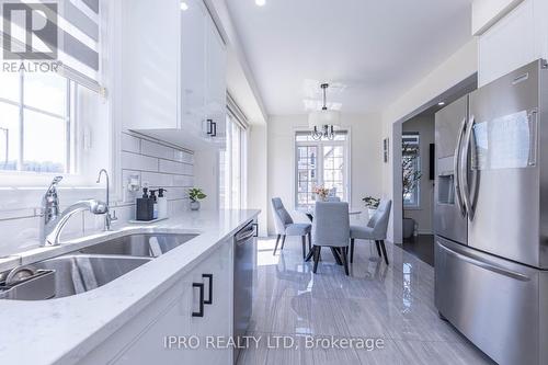 3 Novice Drive, Brampton, ON - Indoor Photo Showing Kitchen With Double Sink With Upgraded Kitchen