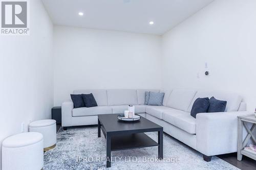 3 Novice Drive, Brampton, ON - Indoor Photo Showing Living Room