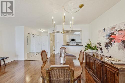 908 - 22 Clarissa Drive, Richmond Hill, ON - Indoor Photo Showing Dining Room