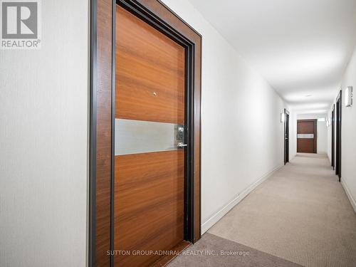 629 - 10 Capreol Court, Toronto, ON - Indoor Photo Showing Other Room