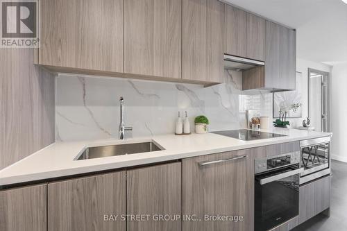 2106 - 38 Widmer Street, Toronto, ON - Indoor Photo Showing Kitchen