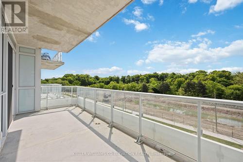 417 - 10 Deerlick Court, Toronto, ON - Outdoor With View With Exterior
