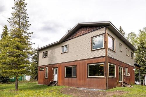 5748 Lower Elk Valley Road, Sparwood, BC - Outdoor With Exterior