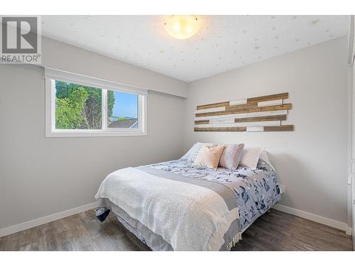 2485 Fleetwood Ave, Kamloops, BC - Indoor Photo Showing Bedroom