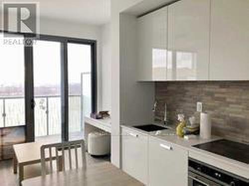 2611 - 50 Charles Street E, Toronto, ON - Indoor Photo Showing Kitchen With Upgraded Kitchen
