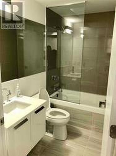 2611 - 50 Charles Street E, Toronto, ON - Indoor Photo Showing Bathroom