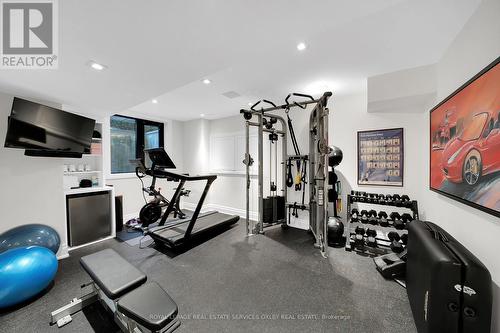 6 Lamport Avenue, Toronto, ON - Indoor Photo Showing Gym Room