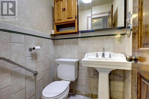 6824 10Th Line, New Tecumseth, ON - Indoor Photo Showing Bathroom