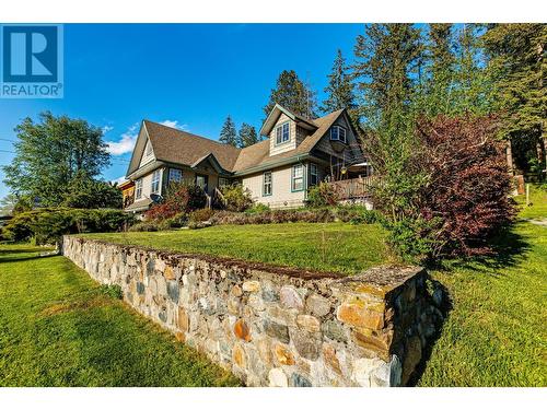 1420 Ainsworth Avenue, Riondel, BC - Outdoor