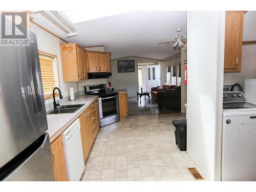 4564 Summer Road Unit# 15, Barriere, BC - Indoor Photo Showing Kitchen With Double Sink