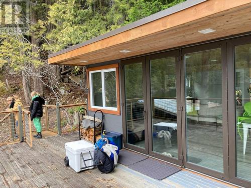 Dl6707 Sakinaw Lake, Pender Harbour, BC - Outdoor With Deck Patio Veranda With Exterior