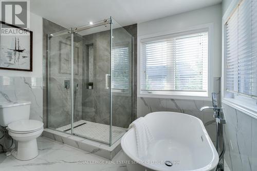 3306 Timeless Drive, Oakville, ON - Indoor Photo Showing Bathroom
