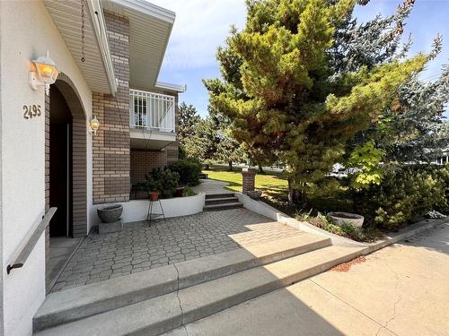 2495 Crestview Road, West Kelowna, BC - Outdoor With Balcony