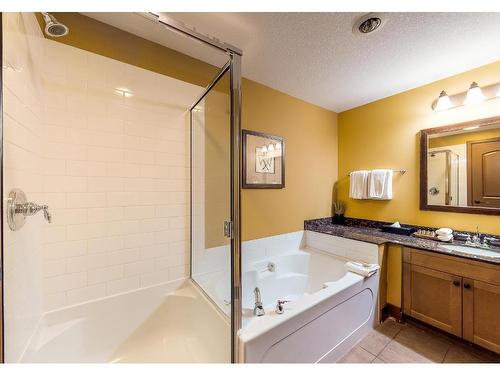 354C-1200 Rancher Creek Road, Osoyoos, BC - Indoor Photo Showing Bathroom