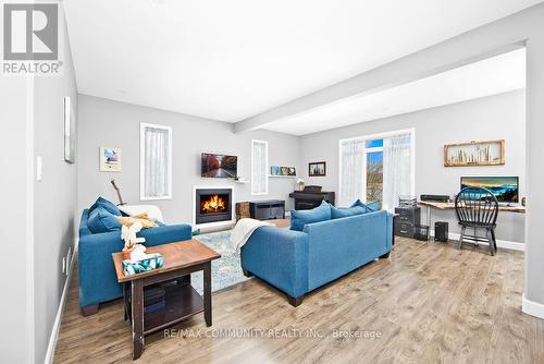 1455 Berkshire Drive, Kingston, ON - Indoor Photo Showing Living Room With Fireplace