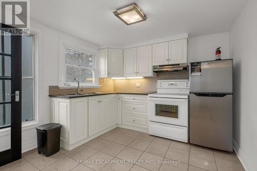 160 Welland Avenue, St. Catharines, ON - Indoor Photo Showing Kitchen With Double Sink