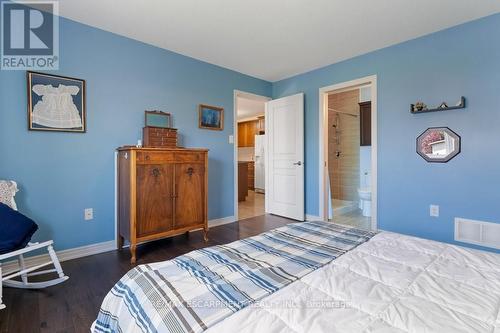 4867 John Street, Lincoln, ON - Indoor Photo Showing Bedroom