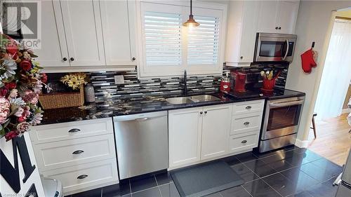 225 Parsons Avenue, North Bay, ON - Indoor Photo Showing Kitchen With Double Sink