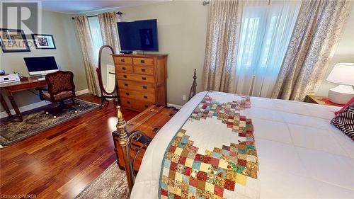 225 Parsons Avenue, North Bay, ON - Indoor Photo Showing Bedroom