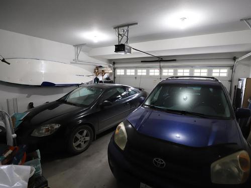 16-1749 Menzies Street, Merritt, BC - Indoor Photo Showing Garage