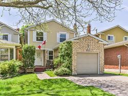4168 Wheelwright Cres  Mississauga, ON L5L 2X6