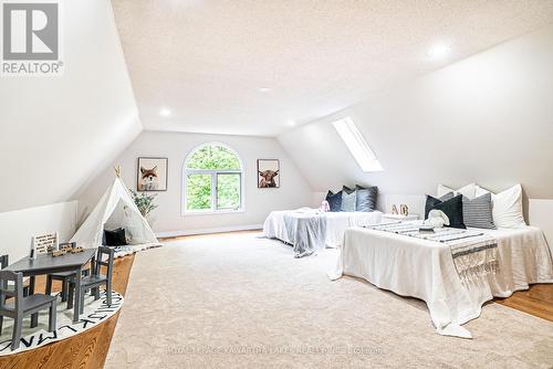 24 South Fork Drive, Kawartha Lakes, ON - Indoor Photo Showing Bedroom