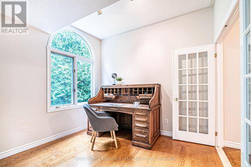 24 South Fork Drive, Kawartha Lakes, ON - Indoor Photo Showing Office