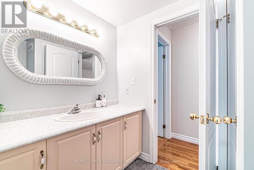 24 South Fork Drive, Kawartha Lakes, ON - Indoor Photo Showing Bathroom