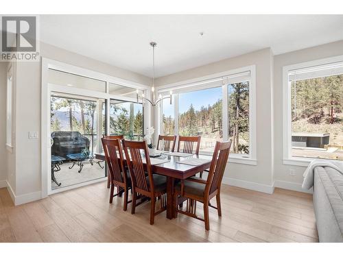 9142 Heritage Drive, Lake Country, BC - Indoor Photo Showing Dining Room