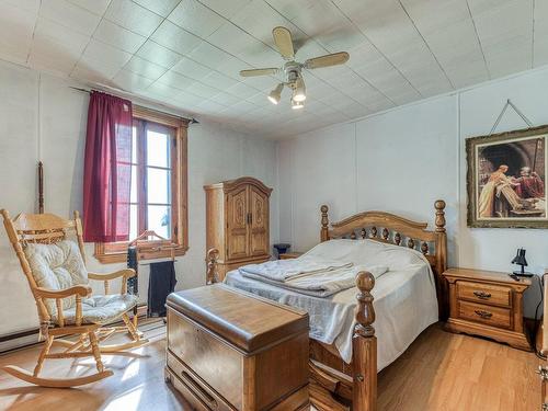 Chambre Ã  coucher principale - 1741  - 1743 Rue Notre-Dame, Saint-Sulpice, QC - Indoor Photo Showing Bedroom