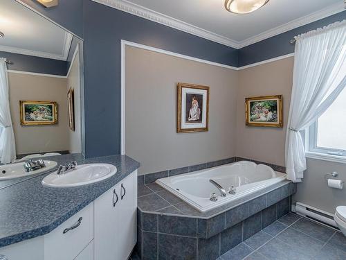 Salle de bains - 1166 Rue Des Potentilles, Québec (La Haute-Saint-Charles), QC - Indoor Photo Showing Bathroom