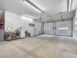 Garage - 