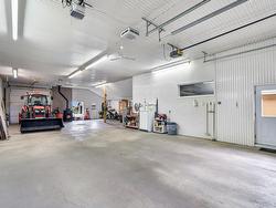 Garage - 