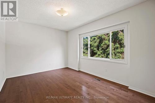 28 Saville Court, Markham, ON - Indoor Photo Showing Other Room