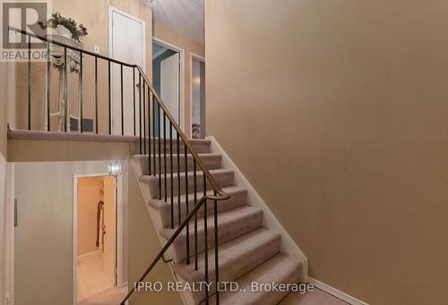 4095 Barbican Drive, Mississauga, ON - Indoor Photo Showing Other Room
