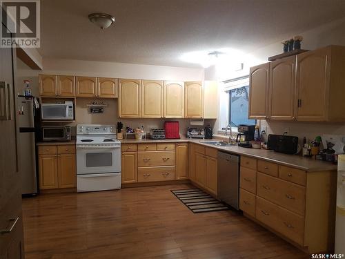 116 Naylor Avenue, Creelman, SK - Indoor Photo Showing Kitchen With Double Sink