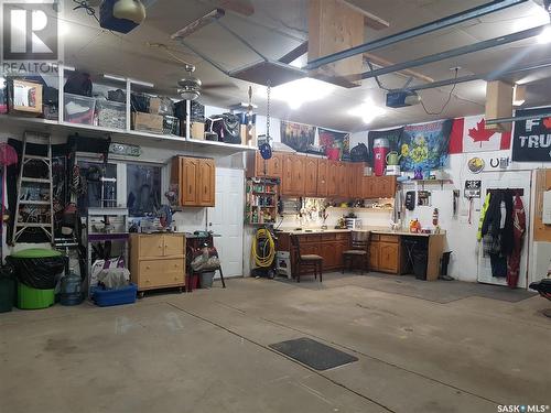 116 Naylor Avenue, Creelman, SK - Indoor Photo Showing Garage