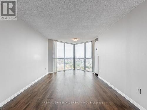 2003 - 7 Concorde Place, Toronto, ON - Indoor Photo Showing Other Room