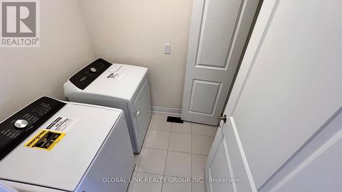 3450 Denison Street, Markham, ON - Indoor Photo Showing Laundry Room
