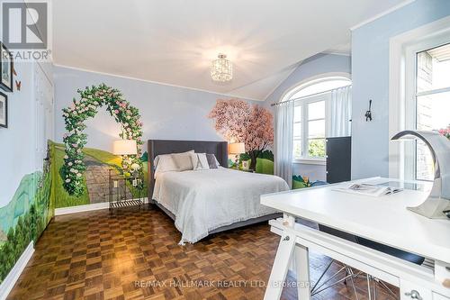 111 Oak Avenue, Richmond Hill, ON - Indoor Photo Showing Bedroom