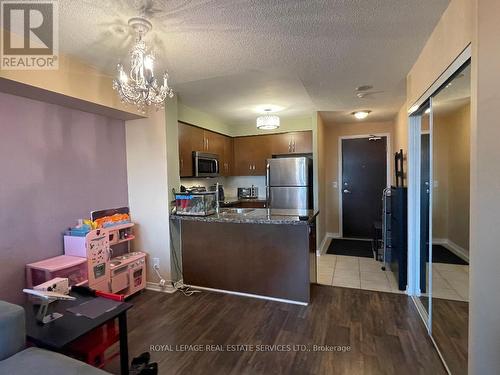 2701 - 3 Michael Power Place, Toronto, ON - Indoor Photo Showing Kitchen