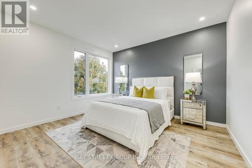 20 Rochdale Avenue, Toronto, ON - Indoor Photo Showing Bedroom