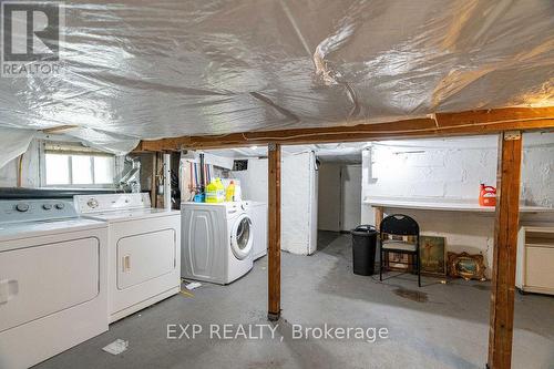 49 Paddington Avenue, London, ON - Indoor Photo Showing Laundry Room