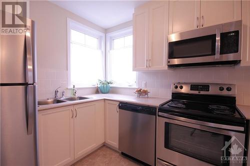 Kitchen - 3415 Cambrian Road, Ottawa, ON - Indoor Photo Showing Kitchen With Stainless Steel Kitchen With Double Sink