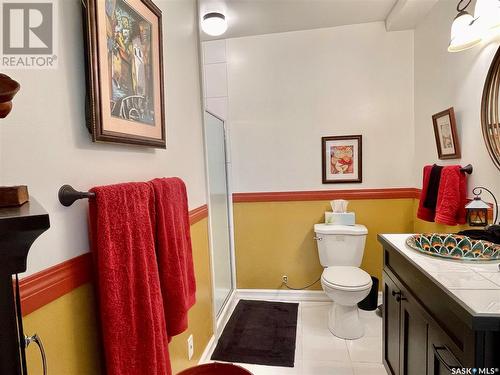 352 Bendel Crescent, Martensville, SK - Indoor Photo Showing Bathroom