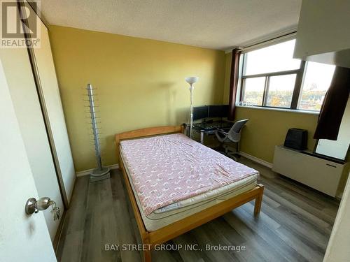 809 - 519 Dundas Street W, Toronto, ON - Indoor Photo Showing Bedroom
