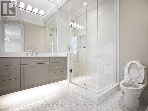 282 Tudor Avenue, Oakville, ON - Indoor Photo Showing Bathroom